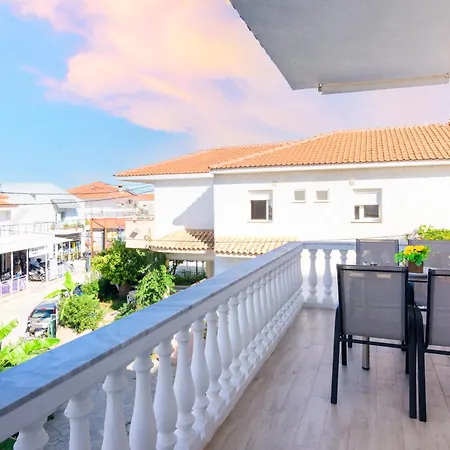 Apartment Maria *